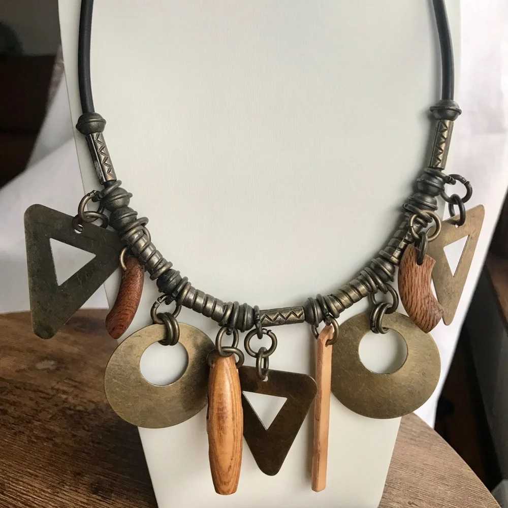 Beautiful Boho, artsy abstract mixed media necklace. - Picture 2 of 8